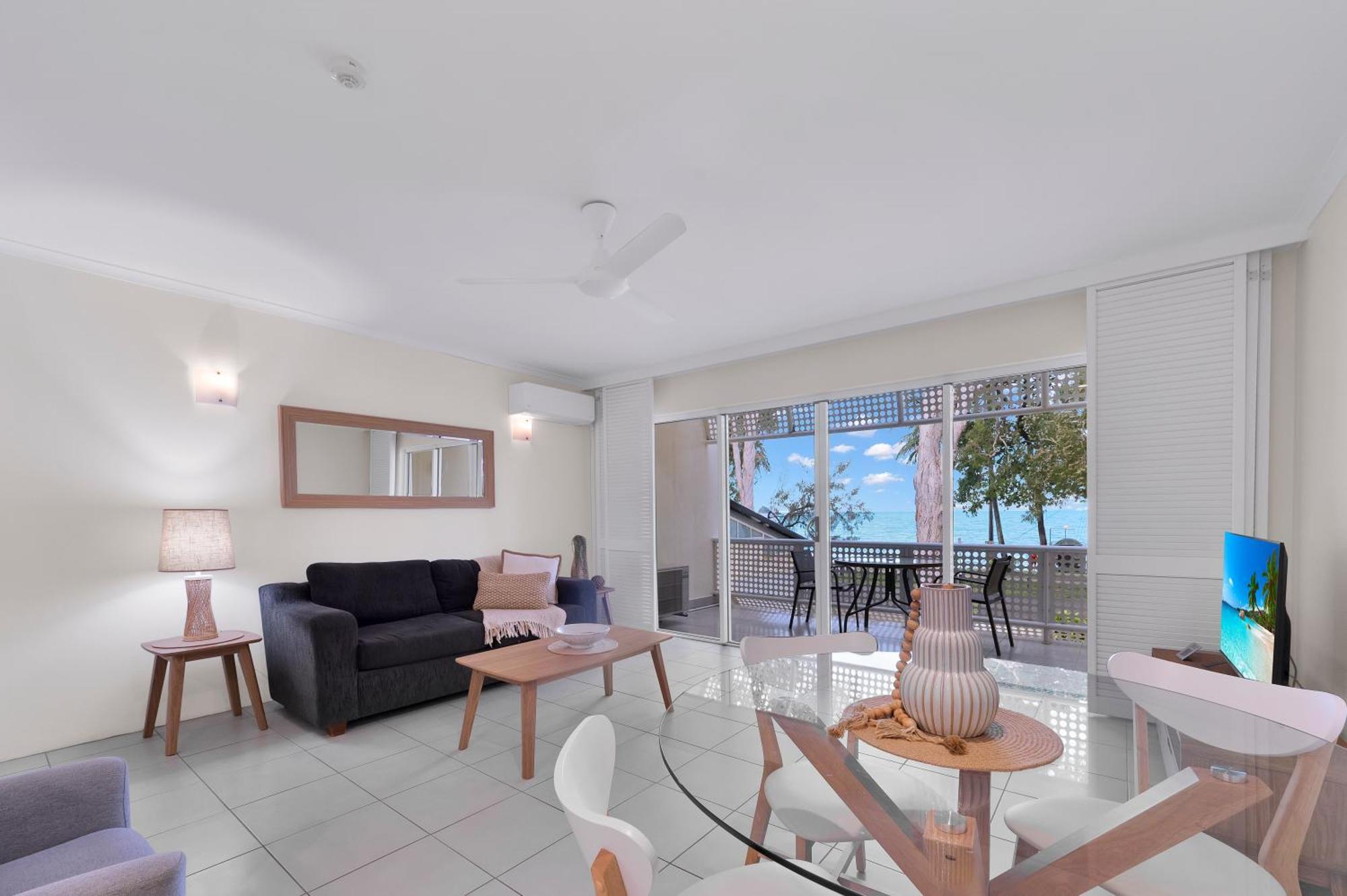 Marlin Waters Beachfront Apartments Palm Cove Kültér fotó