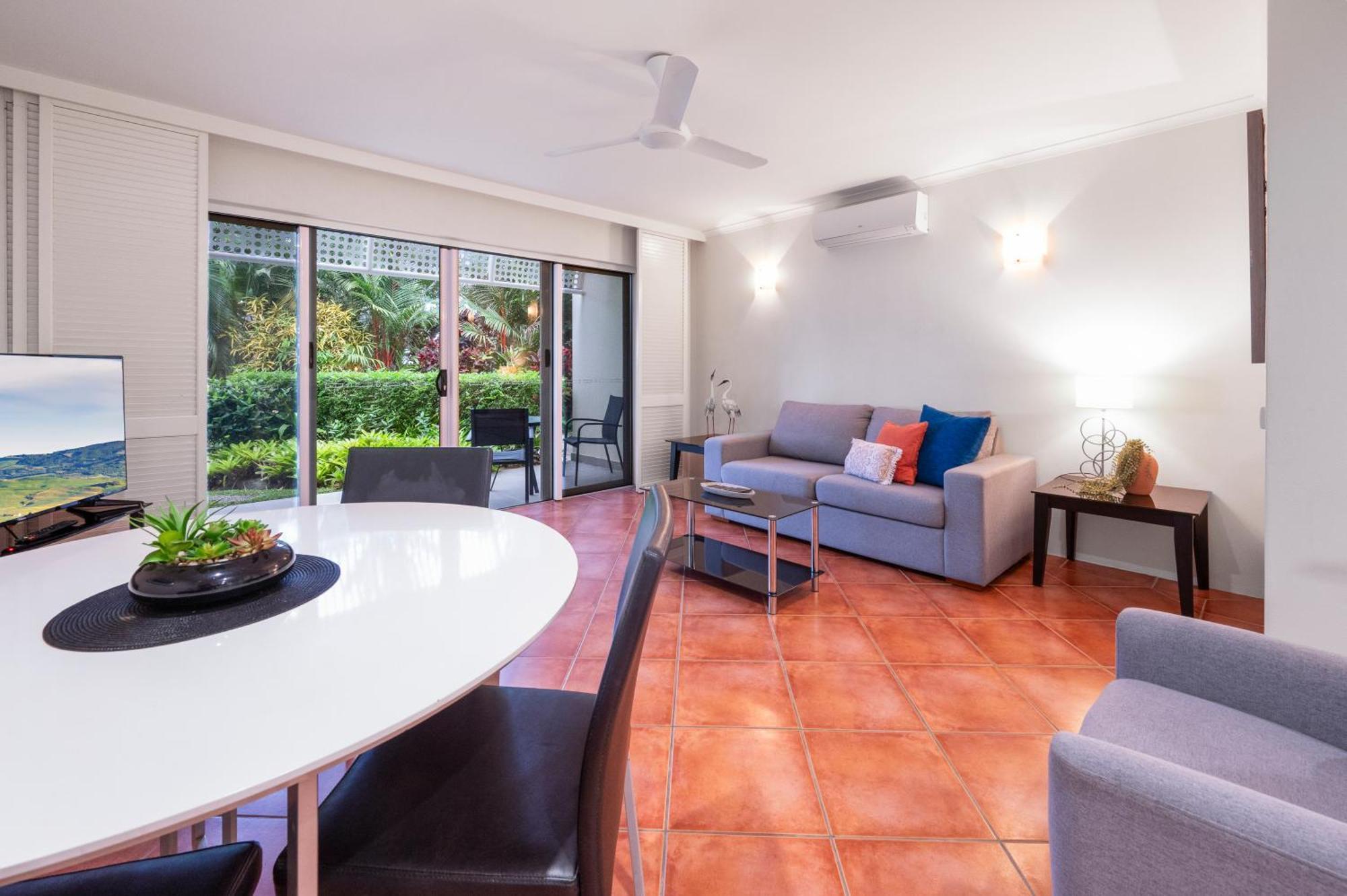 Marlin Waters Beachfront Apartments Palm Cove Kültér fotó