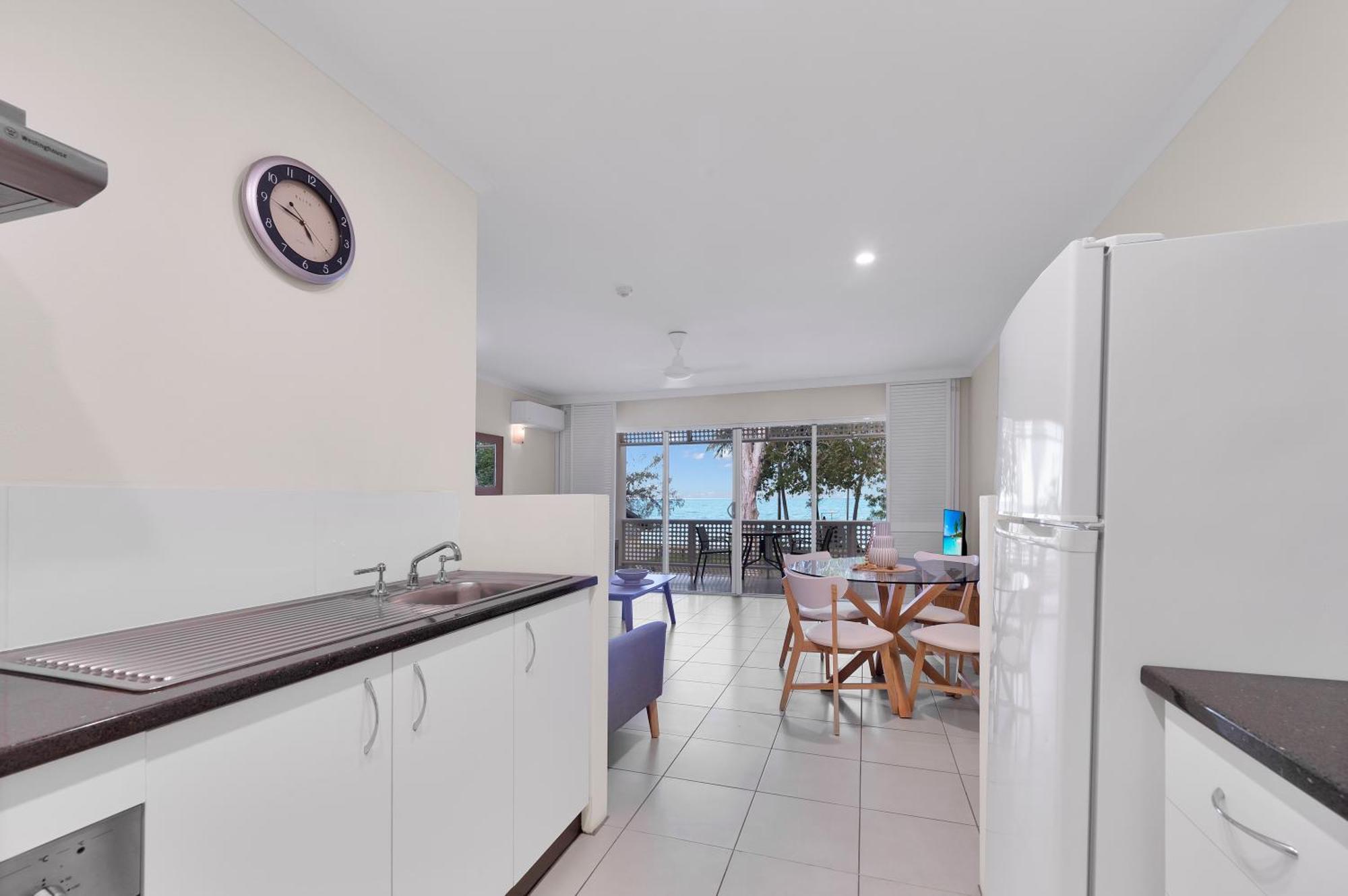 Marlin Waters Beachfront Apartments Palm Cove Kültér fotó
